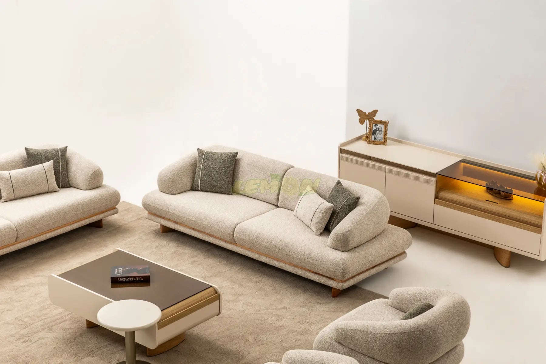 Aura Sofa Set