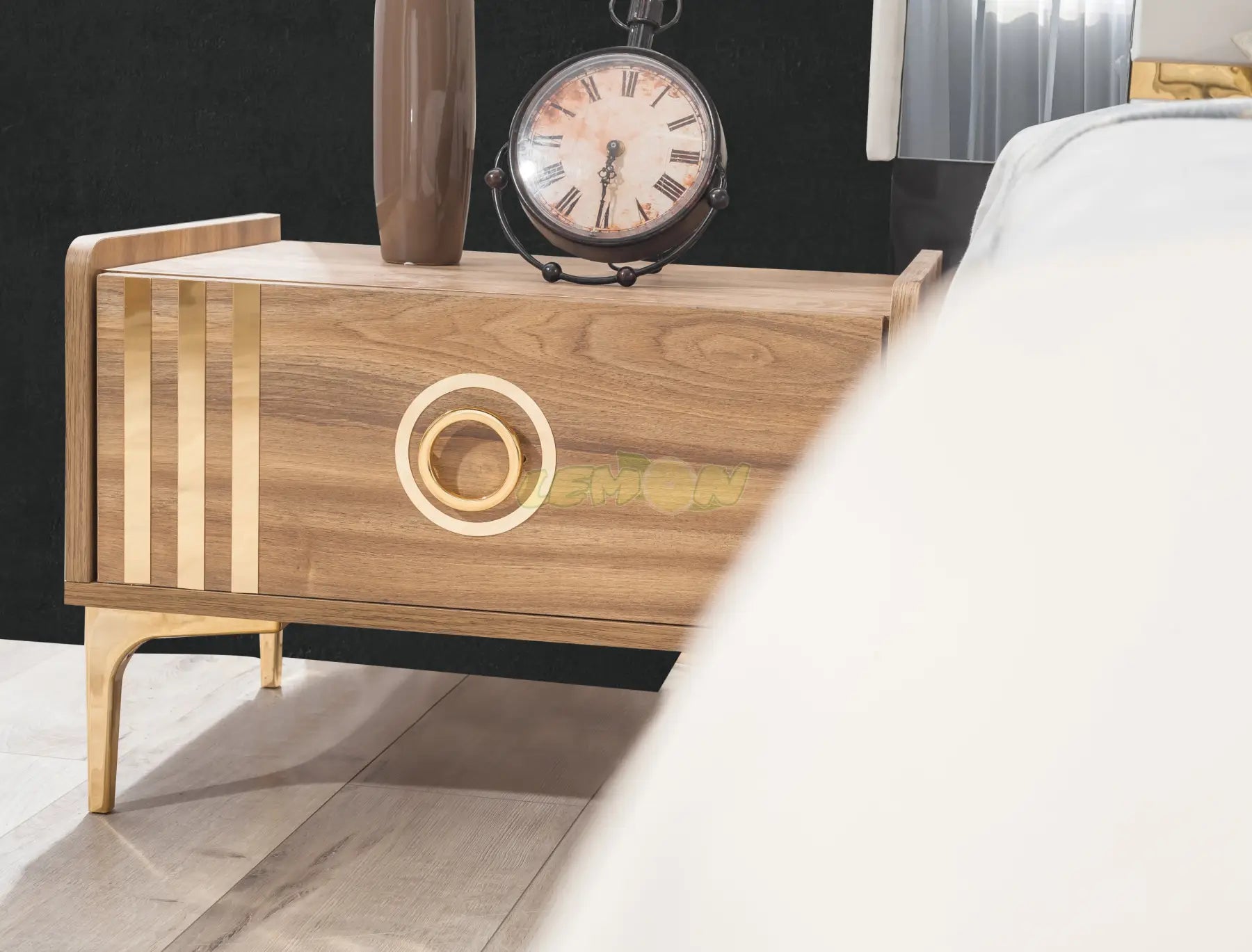 Alya Walnuss Schlafzimmer Set