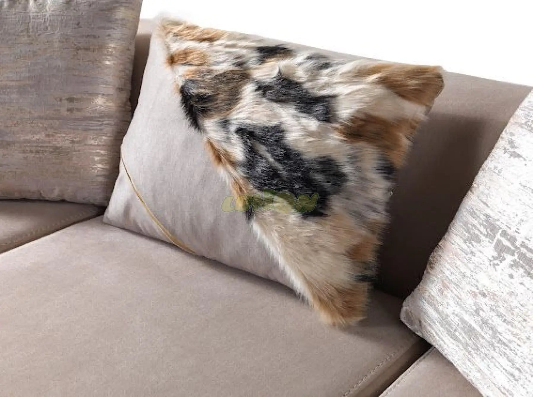 Nisa Sofa Set